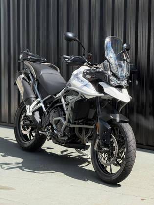 TRIUMPH TIGER 900 GT 